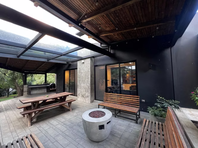 CASA EN VENTA, ZONA 8 DE MIXCO SAN CRISTOBAL SECTOR A-2 - Imagen 4
