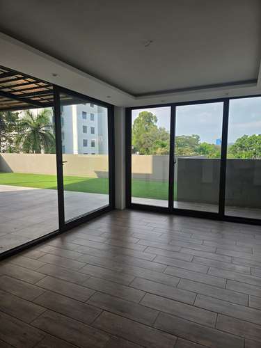 APARTAMENTO EN RENTA EN MARQUES DE OAKLAND ZONA 10 | 60MT2 DE PERGOLA - Imagen 11