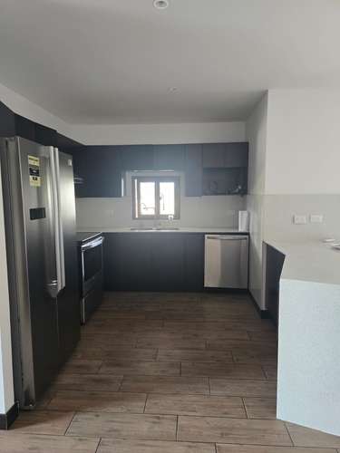 APARTAMENTO EN RENTA EN MARQUES DE OAKLAND ZONA 10 | 60MT2 DE PERGOLA - Imagen 10