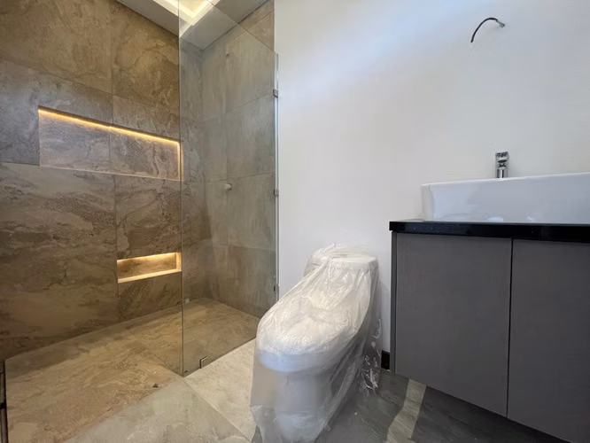 CASA NUEVA EN VENTA EN DIAMANTES DE GADIEL VILLA CANALES | 3 HABITACIONES + ESTUDIO + JARDIN + HAB DE SERVICIO - Imagen 6
