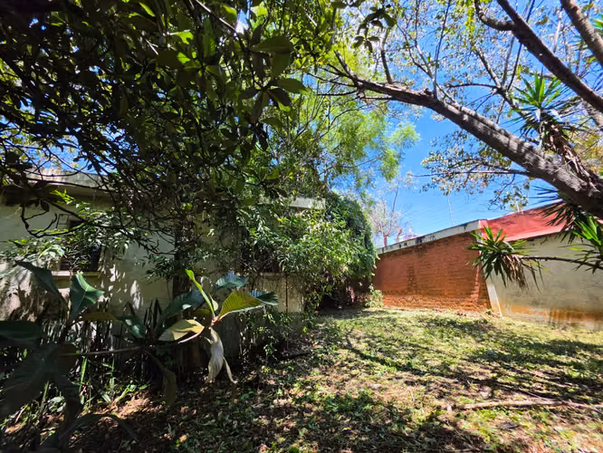 TERRENO CON CONSTRUCCION EN VENTA, COLONIA EL CARMEN, ZONA 12 | Dentro de Garita | (J) - Imagen 3