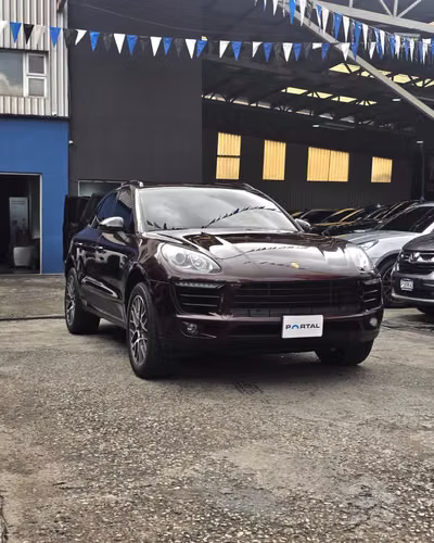 PORSCHE MACAN 2016 COLOR CAOBA METALICO  - Imagen 6