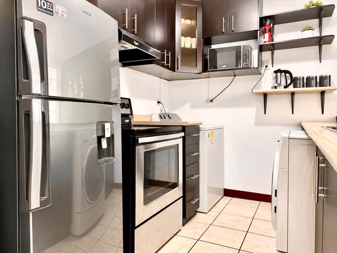 Apartamento Amueblado en Renta | Edificio Avenida 502, Zona 10 - Imagen 4