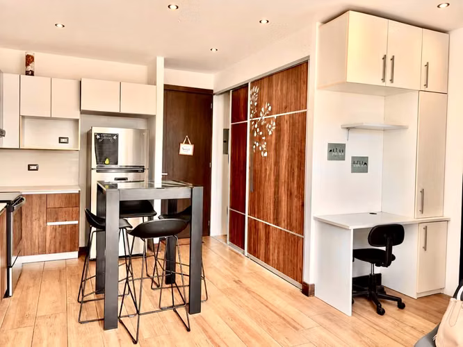 Apartamento Amueblado en Venta | Edificio VIVALT, Zona 10