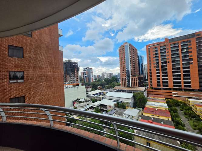 APARTAMENTO AMUEBLADO EN ALQUILER EN SANTA MARIA Z.10, Balcón (J) - Imagen 5