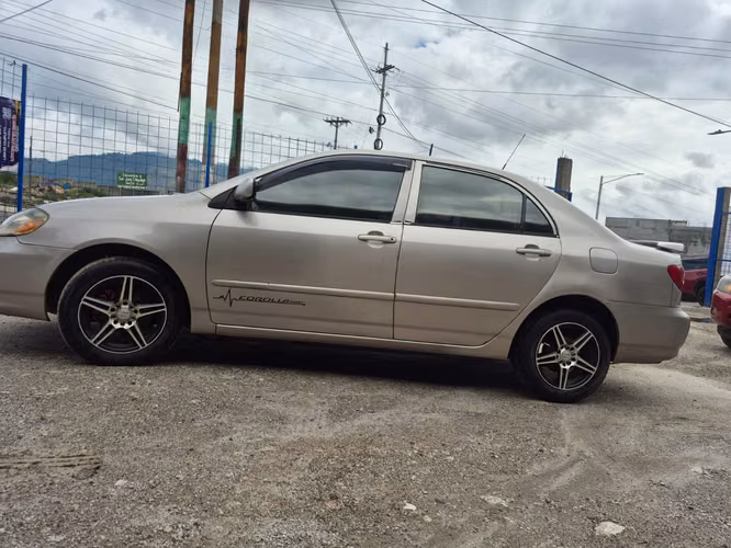 Toyota corolla 2003