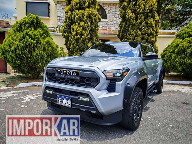 TOYOTA TACOMA XP SERIES 4X4, MODELO 2025