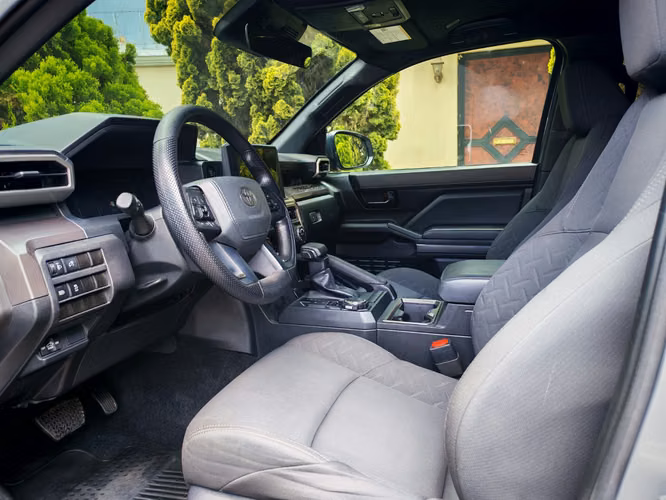 TOYOTA TACOMA XP SERIES 4X4, MODELO 2025 - Imagen 8