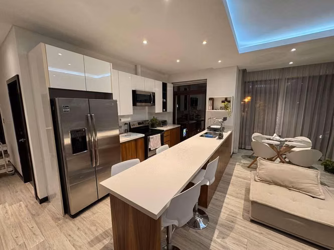 VENTA DE APARTAMENTO EN EDIFICIO LIRIOS DE CAYALA 2, ZONA 16 - Imagen 2