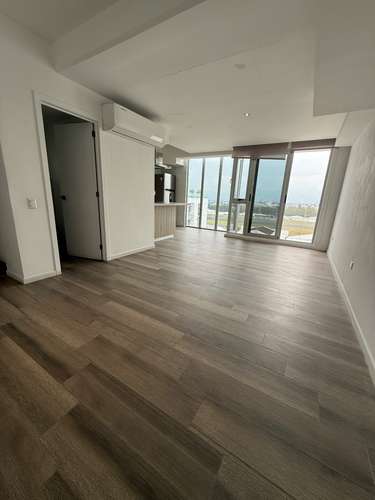 Apartamento en venta zona 13 en Narama con vista única al aeropuerto - Imagen 1