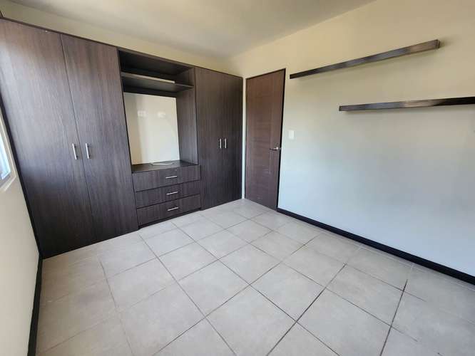 ALQUILER DE APARTAMENTO EN VILLAS CORUÑA  CONDADO EL NARANJO  - Imagen 5