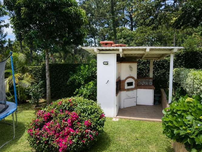 Casa con terreno extra en Condominio San Martín de Allende en Km 29.5 Carretera a El Salvador - Imagen 7