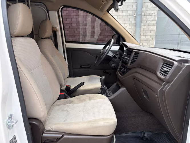 Chevrolet N400 Max de Agencia Modelo 2023