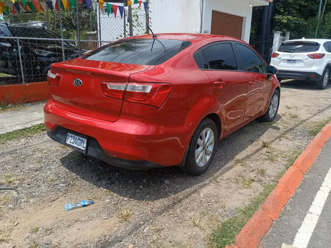 KIA RIO LX 2018