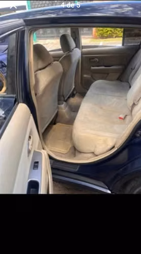 #Nissan_Versa Hatchback #Automatico #Modelo_2009 Q 27,000