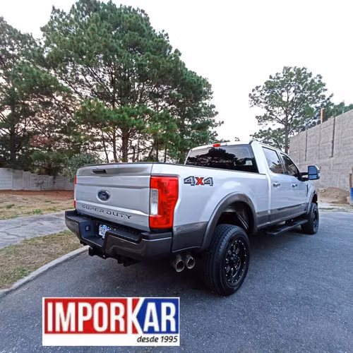 FORD F250 SUPER DUTY XLT 2018 TURBO DIESEL 6.7L POWER STROKE V8 - Imagen 3
