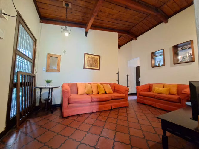 VENDO CASA EN ZONA 12 - FUERA DE GARITA - Imagen 3