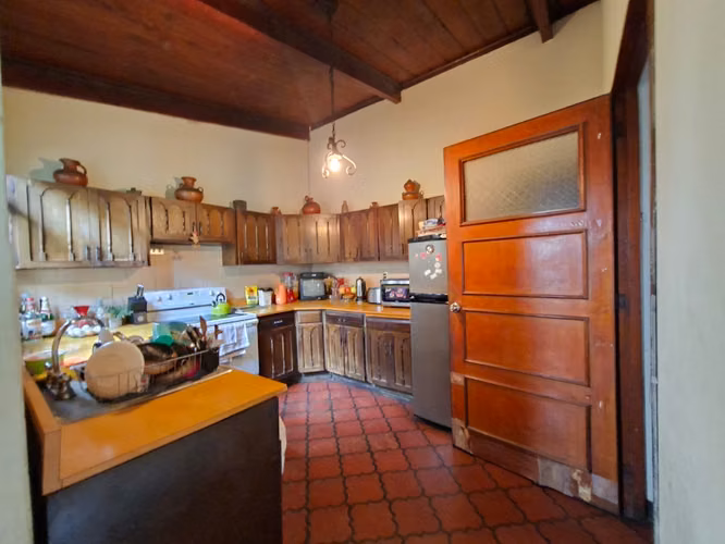 EN VENTA CASA EN ZONA 12 FUERA DE GARITA - Imagen 7