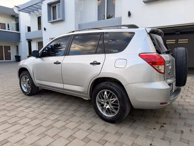 Toyota Rav4 mecánica 2008