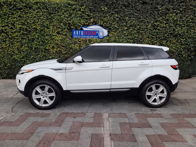 Land Rover Range Rover Evoque Pure Modelo 2014