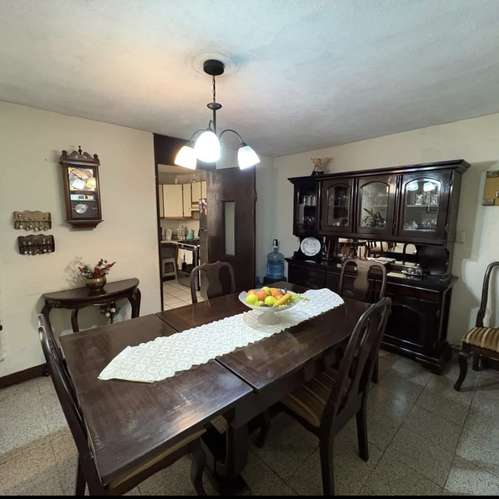 VENDO CASA ZONA 11 COL. LOMA LINDA, MARISCAL,  REF.6950 *170M2, 4 HAB, 3 BAÑOS, 2 PARQ, CUARTO SERV - Imagen 3
