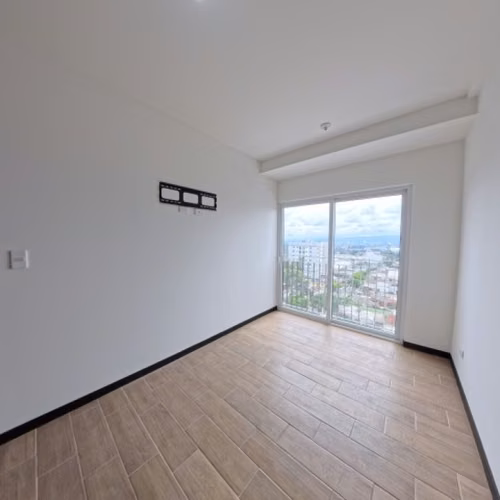 Apartamento en Renta Zona 7 Calzada Roosevelt, Ciudad - Miniatura 2