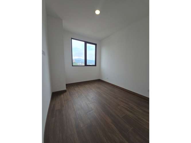  APARTAMENTO EN RENTA – 2 HAB | VILA QUINCE | ZONA 15 - Imagen 3