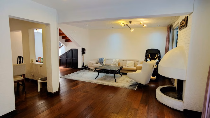 HERMOSA CASA EN VENTA EN JARDINES DE DOÑA VICTORIA VISTA HERMOSA 3 ZONA 15 - Imagen 3