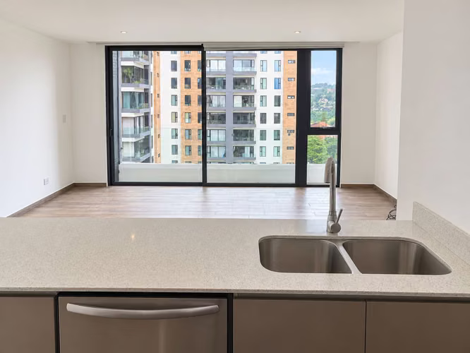 APARTAMENTO EN ALQUILER - 3 HAB - ZONA 15 - PARQUE 15 - Imagen 3
