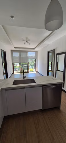 APARTAMENTO EN RENTA EN LIRIOS DE CAYALA ZONA 16 - Imagen 10
