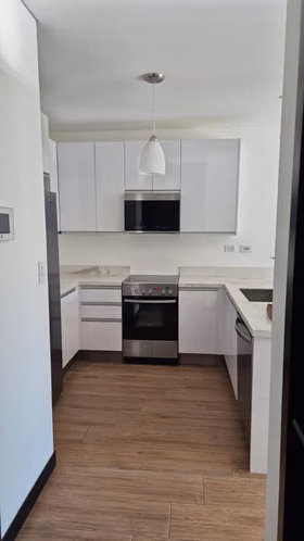 APARTAMENTO EN RENTA EN LIRIOS DE CAYALA ZONA 16 - Imagen 2