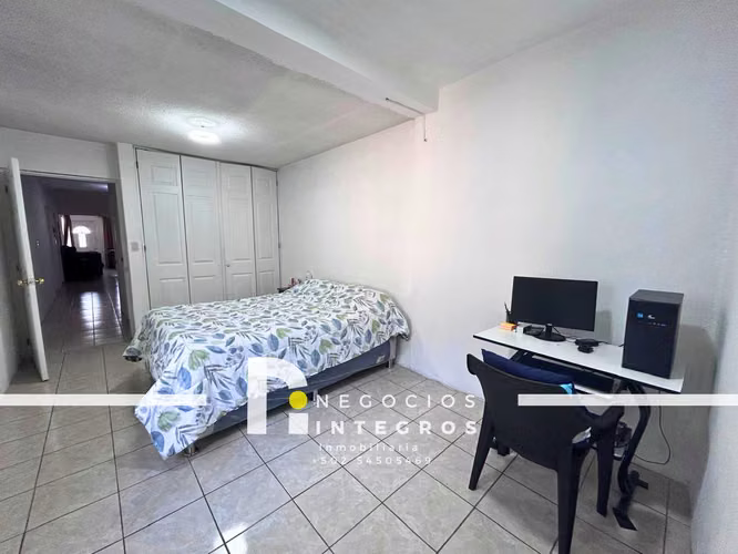 CASA EN VENTA EN MONTE BELLO 1 - CATALINA VILLA NUEVA  - Imagen 8