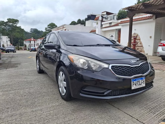Kia Forte/ Cerato 2016 1.8 Con Todas Sus Bolsas De Aire Intactas  - Imagen 2