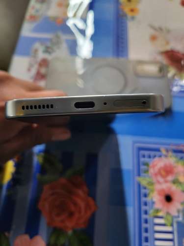 Teléfono infinix GT 30 Pro