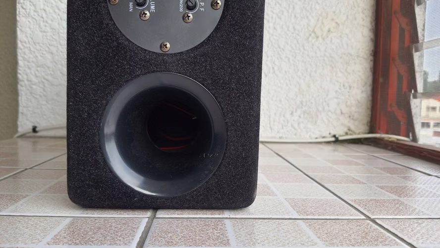 Subwoofer bocina amplificada para tu vehículo, Sin cables - Imagen 5