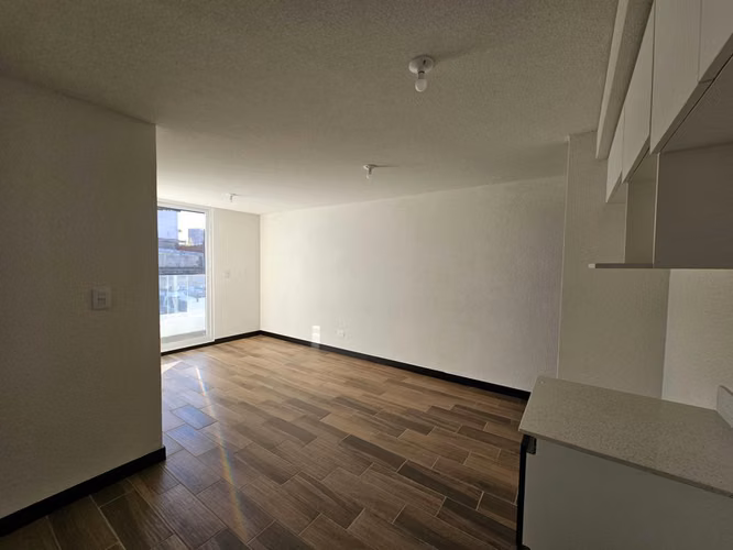 Renta apartamento Bossen zona 2. dos dormitorios y 2 parqueos. cerca de todo.  - Imagen 8
