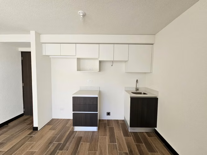 Renta apartamento Bossen zona 2. dos dormitorios y 2 parqueos. cerca de todo.  - Imagen 15