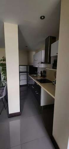 Apartamento amueblado en Zona 15 - Imagen 3