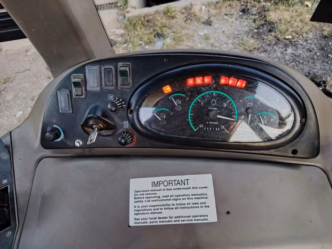Retroexcavadora Marca Case 580 Super M Modelo 2008 Motor Iveco con extensión y roto martillo A/C Reciente ingreso