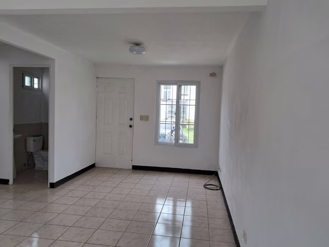 Casa en venta en condominio san miguel dueñas - Imagen 11