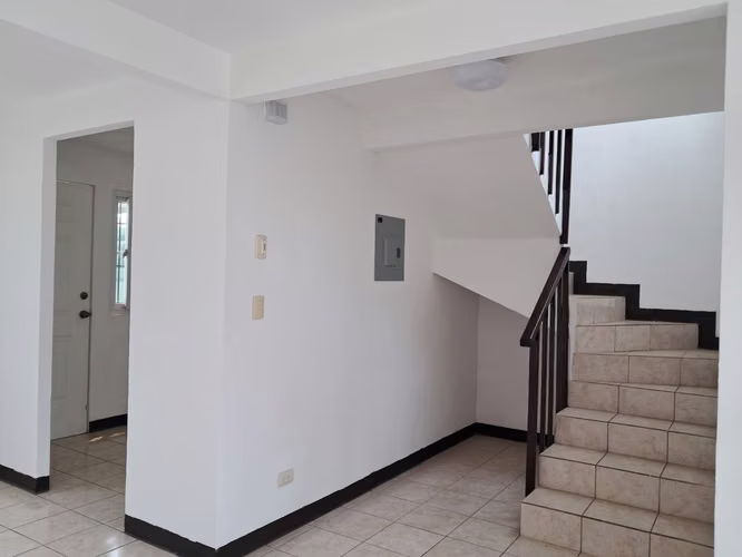 Casa en venta en condominio san miguel dueñas - Imagen 14