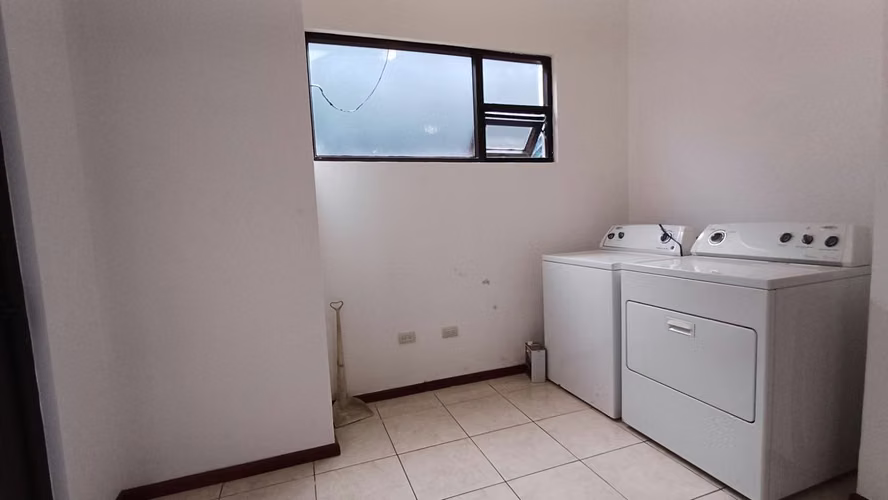 Casa de 1 nivel en venta en Carretera a El Salvador - Imagen 6