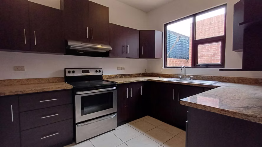 Casa de 1 nivel en venta en Carretera a El Salvador - Imagen 5
