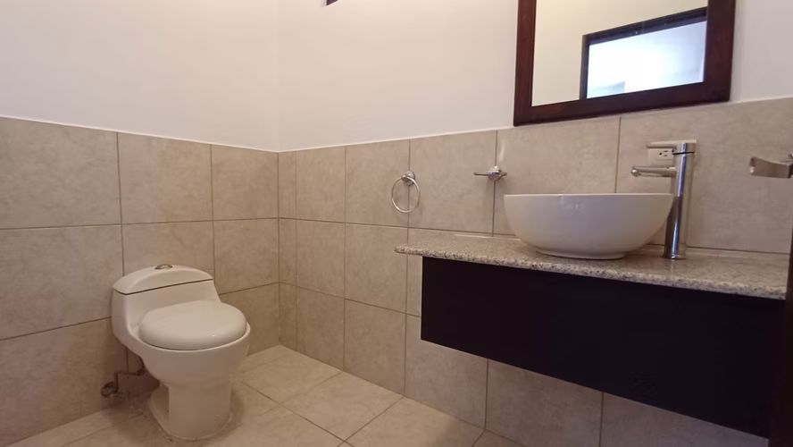 Casa de 1 nivel en venta en Carretera a El Salvador - Imagen 2