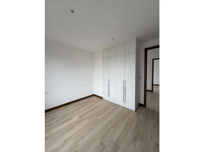 Apartamento en Renta Zona 10 - Imagen 8