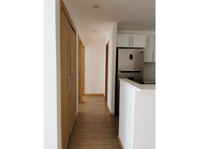 Apartamento en Renta Zona 10 - Imagen 4