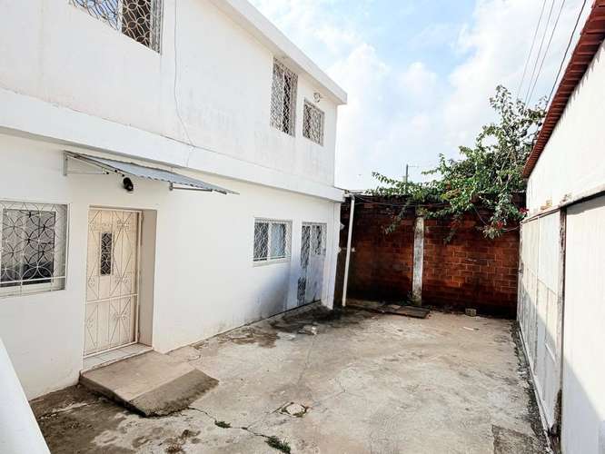 CASA EN VENTA EN COLONIA CENTRO AMERICA ZONA 7 - Imagen 10