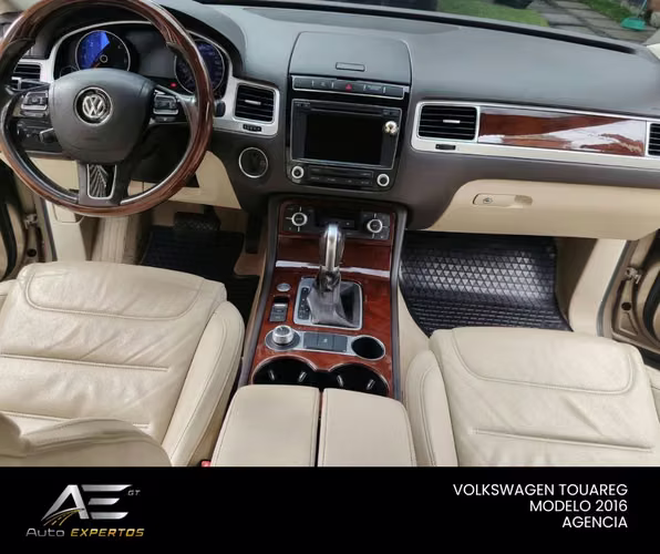  VOLKSWAGEN TOUAREG 2016 AGENCIA