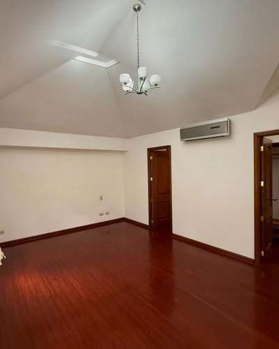 HERMOSA CASA EN RENTA EN ZONA 14  - Imagen 5