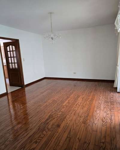 HERMOSA CASA EN RENTA EN ZONA 14  - Imagen 9